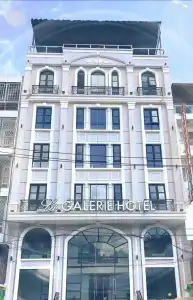 La Galerie - 14