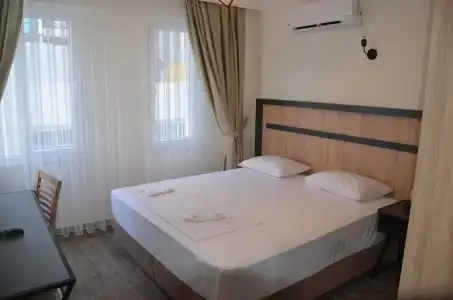 Piyes Otel - 89