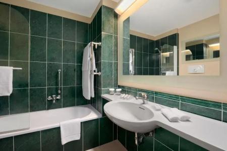 Hilton Garden Inn Rome Airport - 14