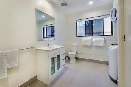 Allambi Holiday Apartments - 43