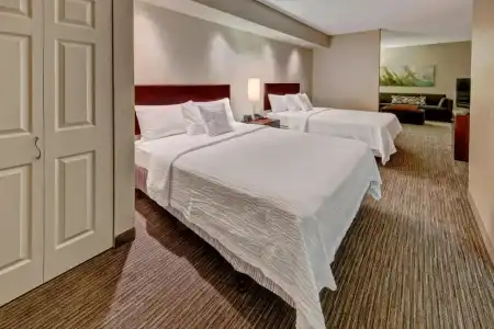 SpringHill Suites by Marriott Naples - 36