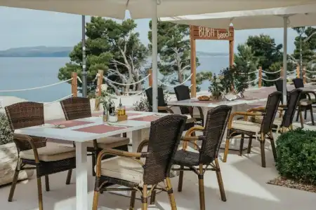 Romana Beach Apartments - 4