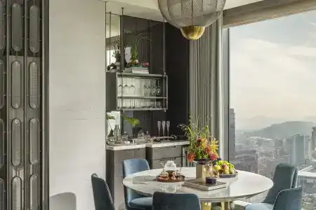 Four Seasons At Centre - 7