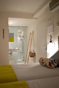 Tarongeta - Adults Only - 27