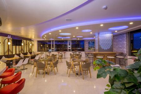 Grand Jeep Danang - 23