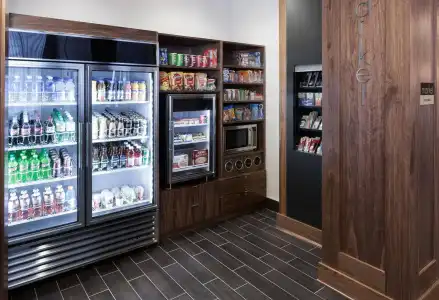 Courtyard by Marriott Richmond Downtown - 12