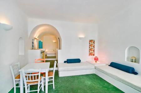 Nissia Beach Apartments and Suites - 111