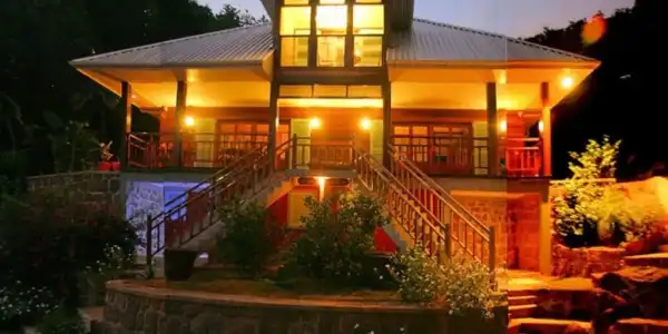 Demeure de Cap Maçon Guest House - 0