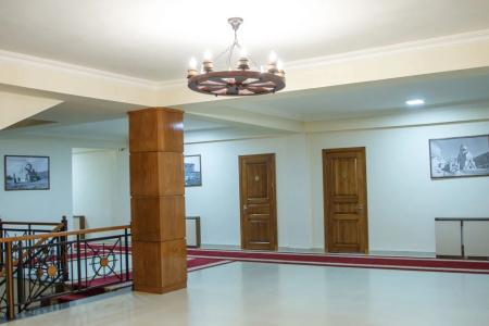  Plaza Viktoria - 13