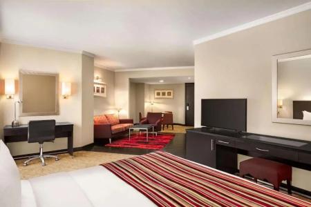 Ramada Plaza by Wyndham Deira - 44