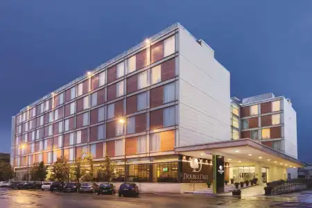 DoubleTree by Hilton Milan - 24