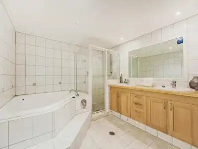 Oceana on Broadbeach - 82