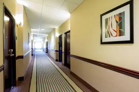 Best Western Plus Eastgate Inn & Suites - 17
