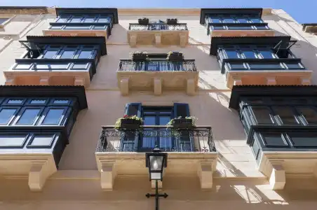 La Falconeria - 0