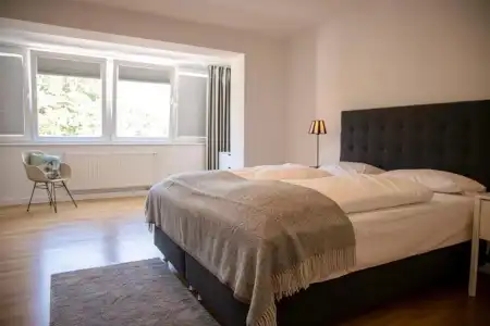 mainhaus StadtFrankfurt - 64