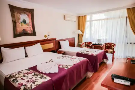Troia Tusan - 27