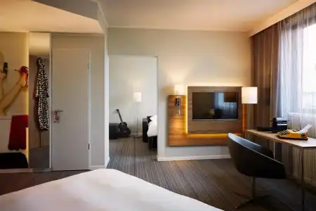 Moxy Berlin Ostbahnhof - 47