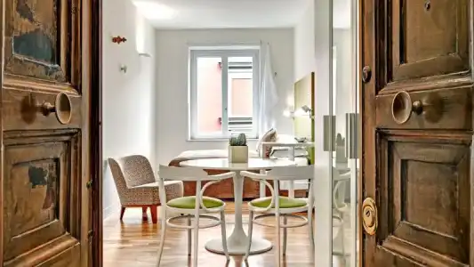 Piazza Bellini & Apartments - 81