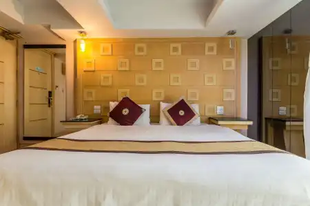UPARs Sukhumvit 11 Nana - 21