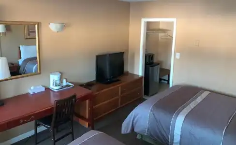 Village Inn & Suites - Sudbury - 0