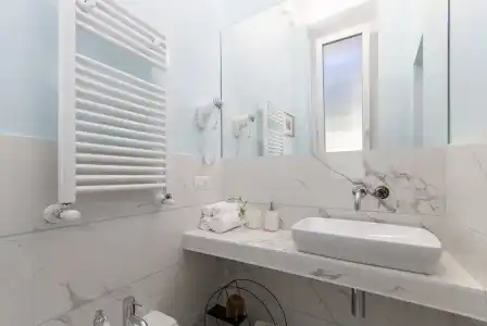 Bea Suites Luxury Rooms - 13