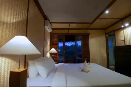 Yathra Houseboat - 17