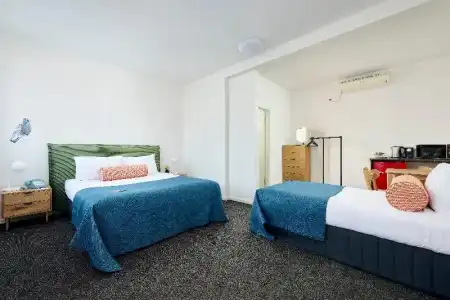 Baileys Motel - 26