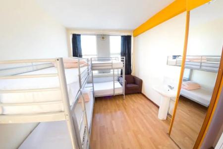 Kensal Green Backpackers 1 - 28