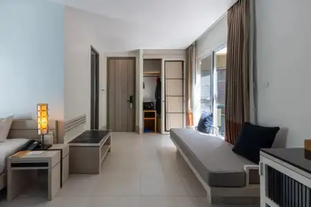 Navinda Krabi - 40