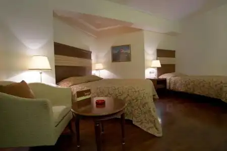 Aeton Melathron - 22