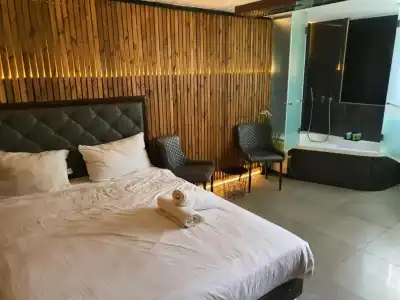 Lago Suites - 32