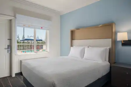 Holiday Inn VICTORIA – ELK LAKE by IHG - 30