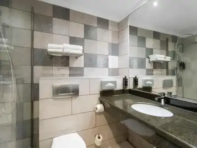Mercure Bucharest Unirii - 98
