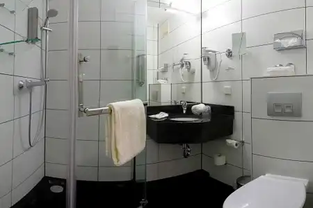 PLAZA INN Schmöker-Hof - 52