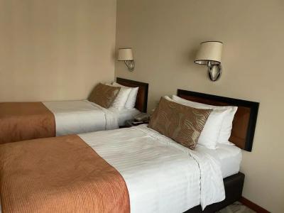 Marine Plaza Mumbai - 37