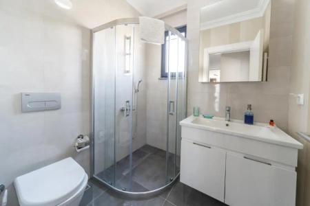 Green Hills Suites - 67