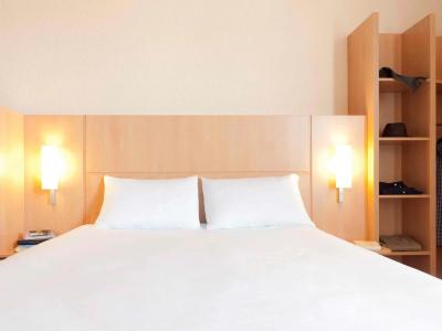 ibis La Rochelle Vieux-Port - 44