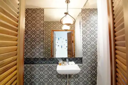 Tapae Gate Villa - 109