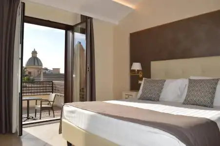 Vittorio Emanuele Boutique - 214
