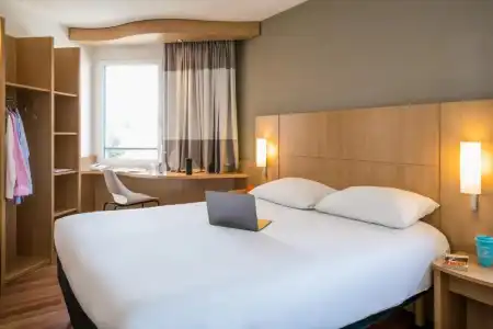 ibis Lausanne Crissier - 71