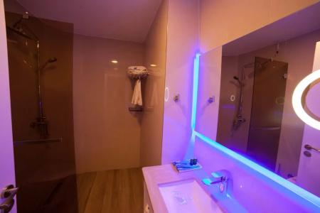 Grand Blue FAFA Resort & Spa - 25
