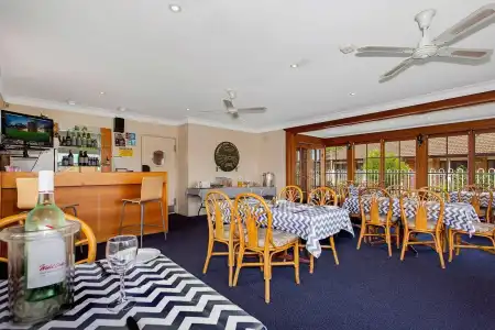 Reign Inn Newcastle - 25