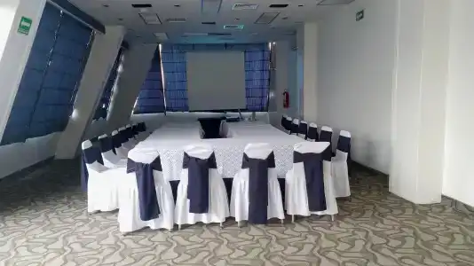 Century Reforma - 15
