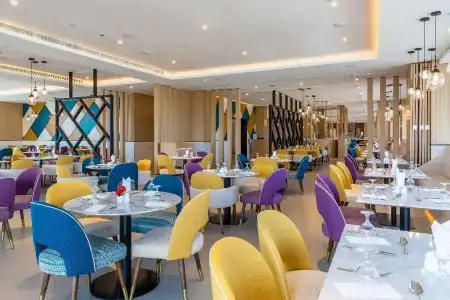 Premier Inn Dubai Dragon Mart - 17
