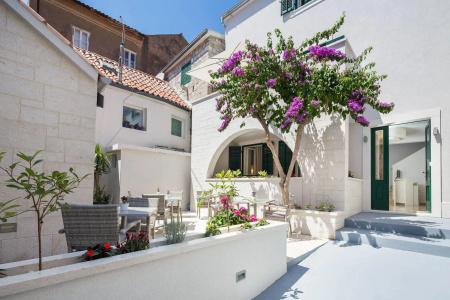 Balatura the Fine Bed&Breakfast Split - 14