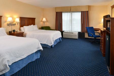 Hampton Inn & Suites Fredericksburg South - 17