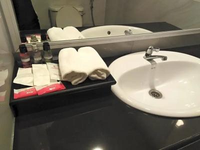 Bangkok Travel Suites - 41