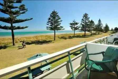 Whispering Sands Motel - 29
