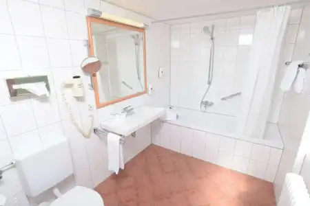 Best Western Queens Pforzheim-Niefern - 53