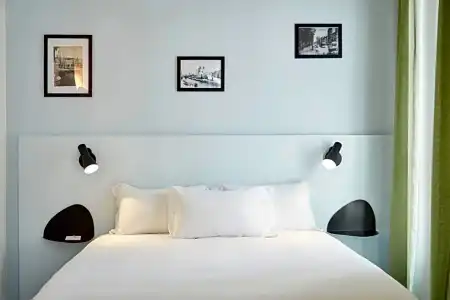 Hôtel Amista Marseille (ancien Hôtel Saint-Louis Vieux Port) - 110